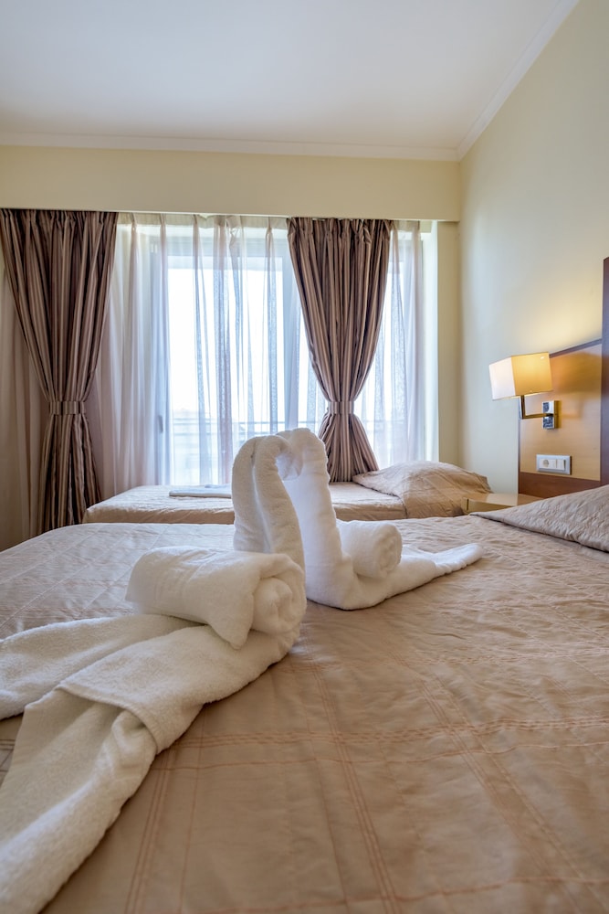 Room at Manousos City Hotel, RHODES