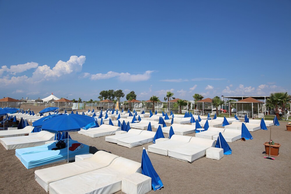 Lara Eyfel hotel 25/31