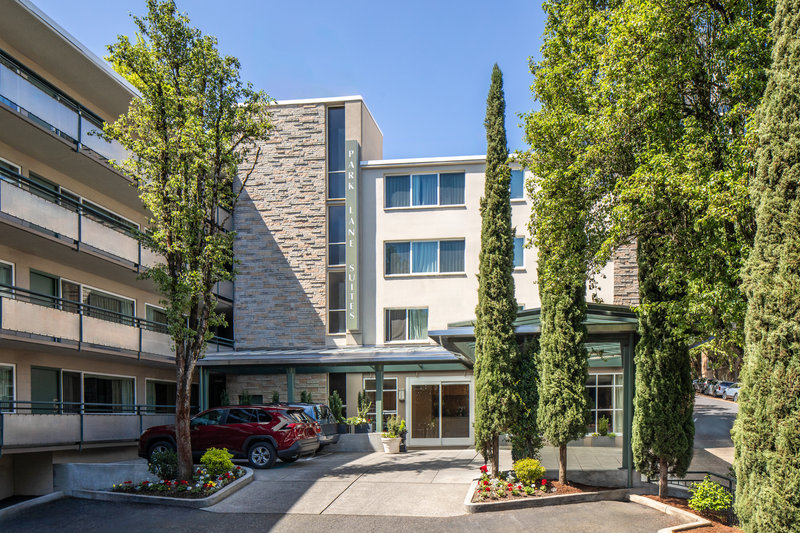 Park Lane Suites And Inn 34/50