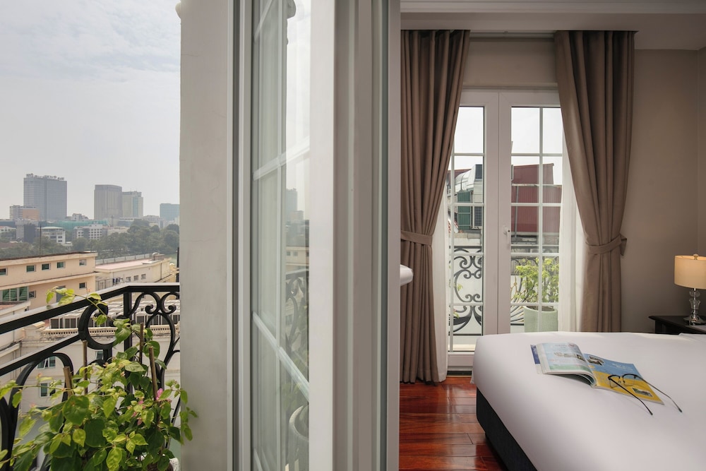 غرفة تنفيذية بسرير مزدوج بإطلالة على المدينة، Sunline Hotel 5/9