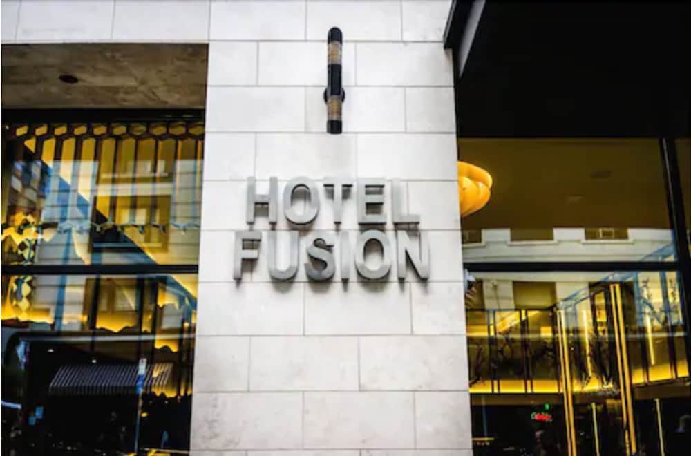 Hotel Fusion 34/65