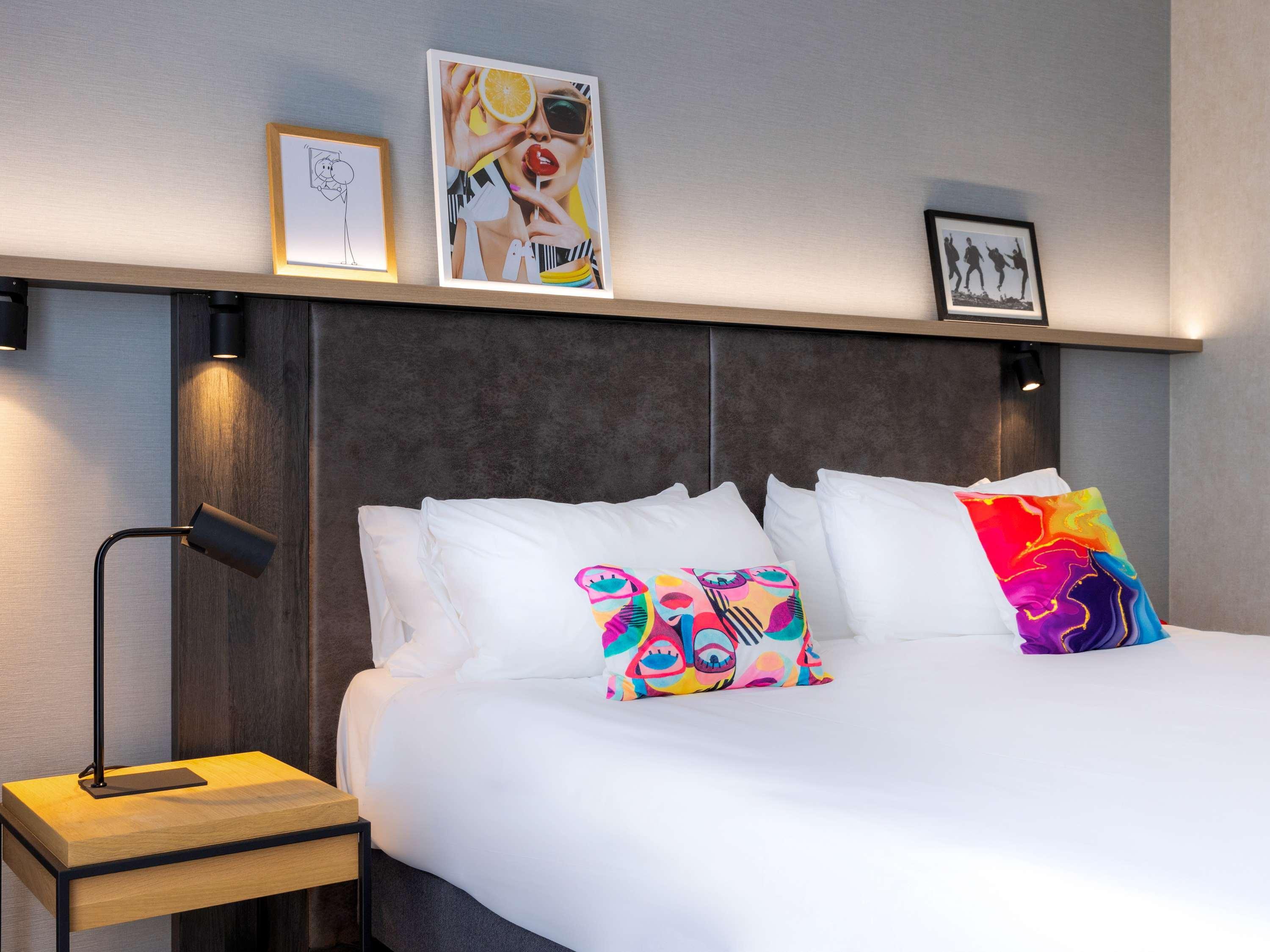 غرفة ديلوكس بشرفة في الطابق العلوي، Ibis Styles Den Haag Scheveningen 6/8