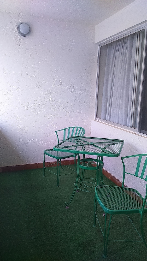 Aristos Cuernavaca 49/57
