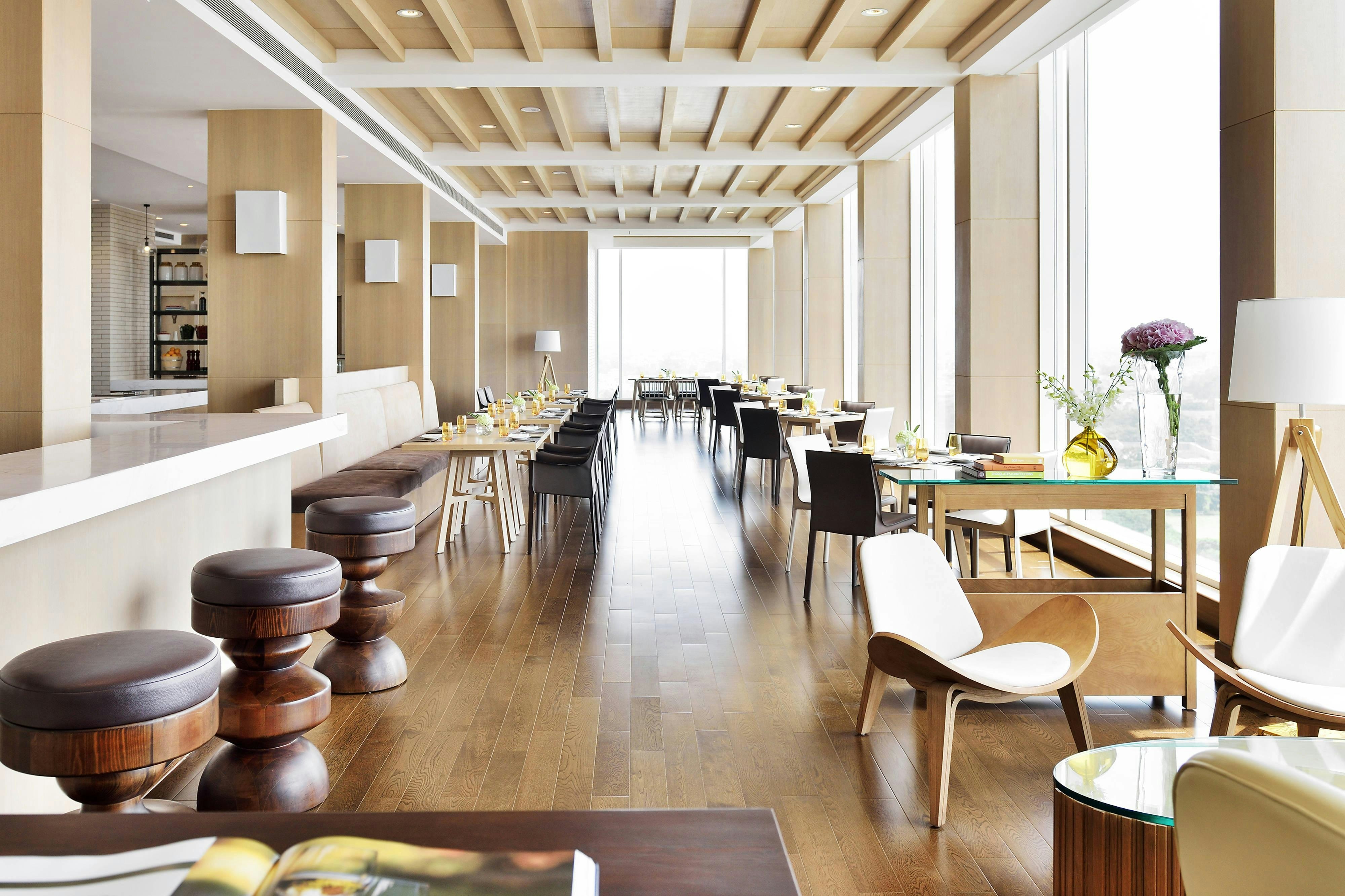 Renaissance Lucknow Hotel 51/65