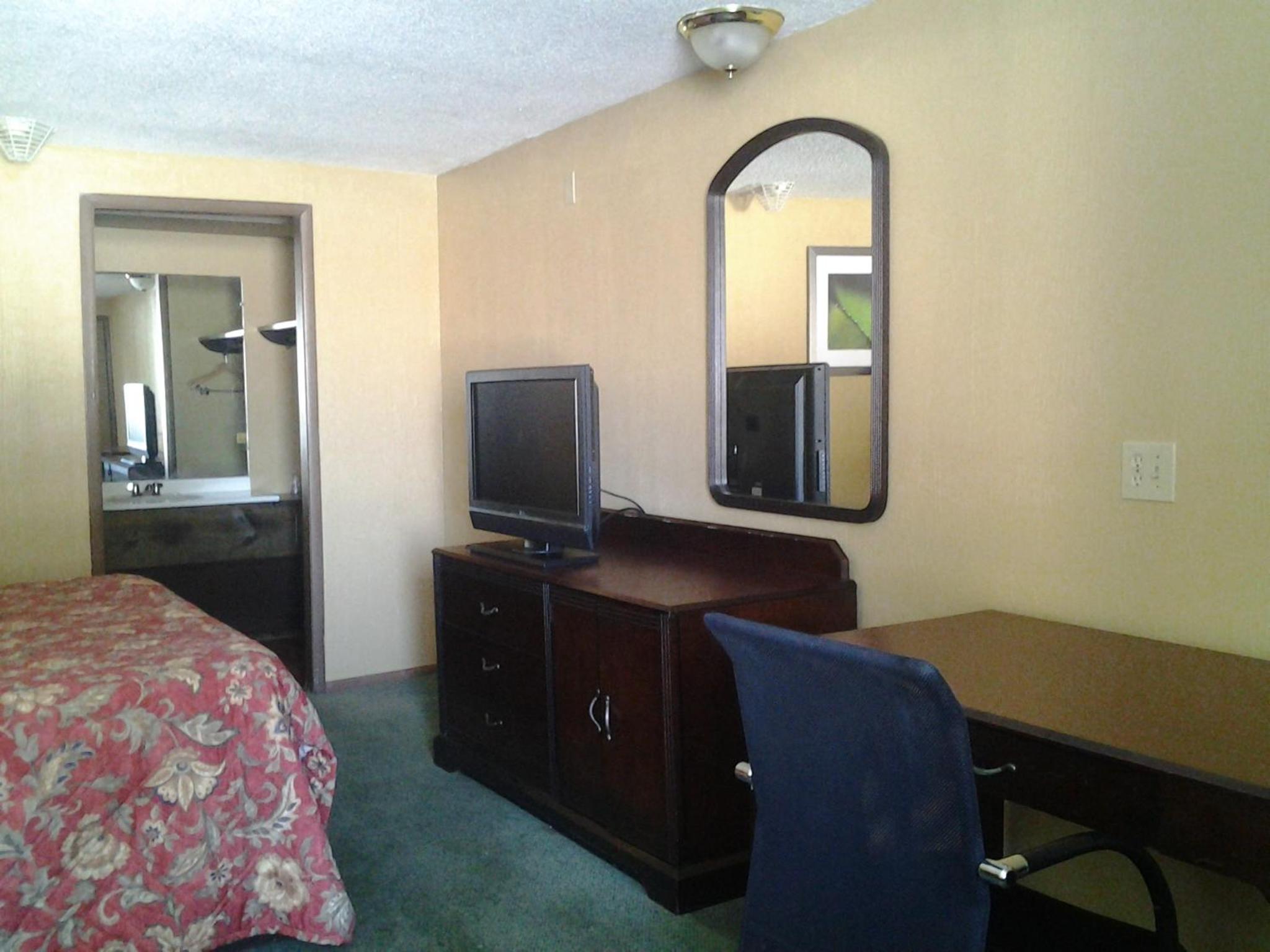 Xenia Country Inn 34/40