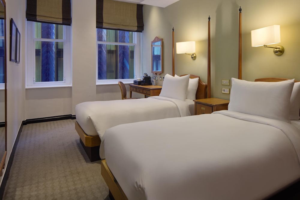 SUPERIOR, TWIN BEDS