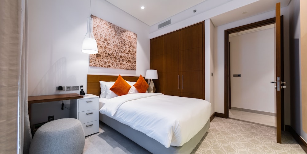 Grand Mercure Dubai City 15/49