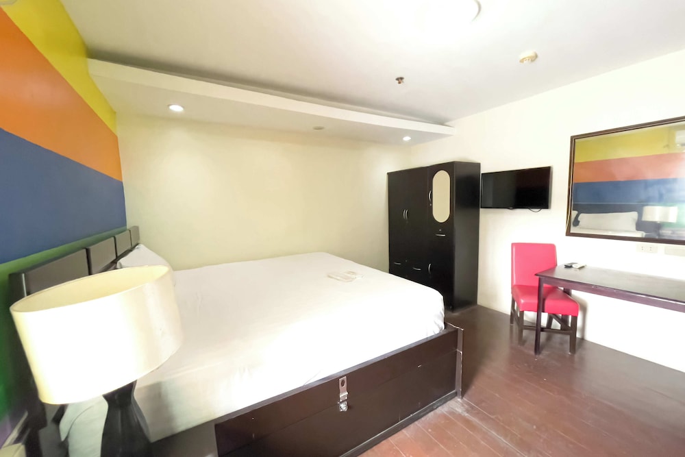 Fave Hotel Angeles City 20/37