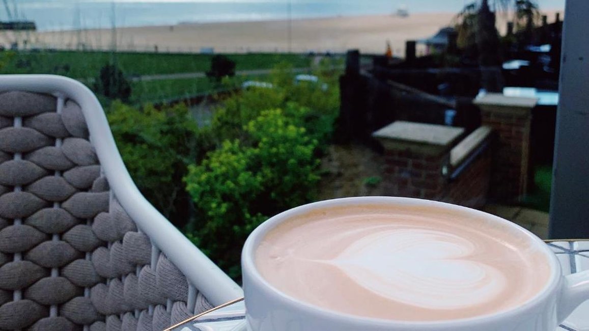 CBH Cliff Hotel 24/48