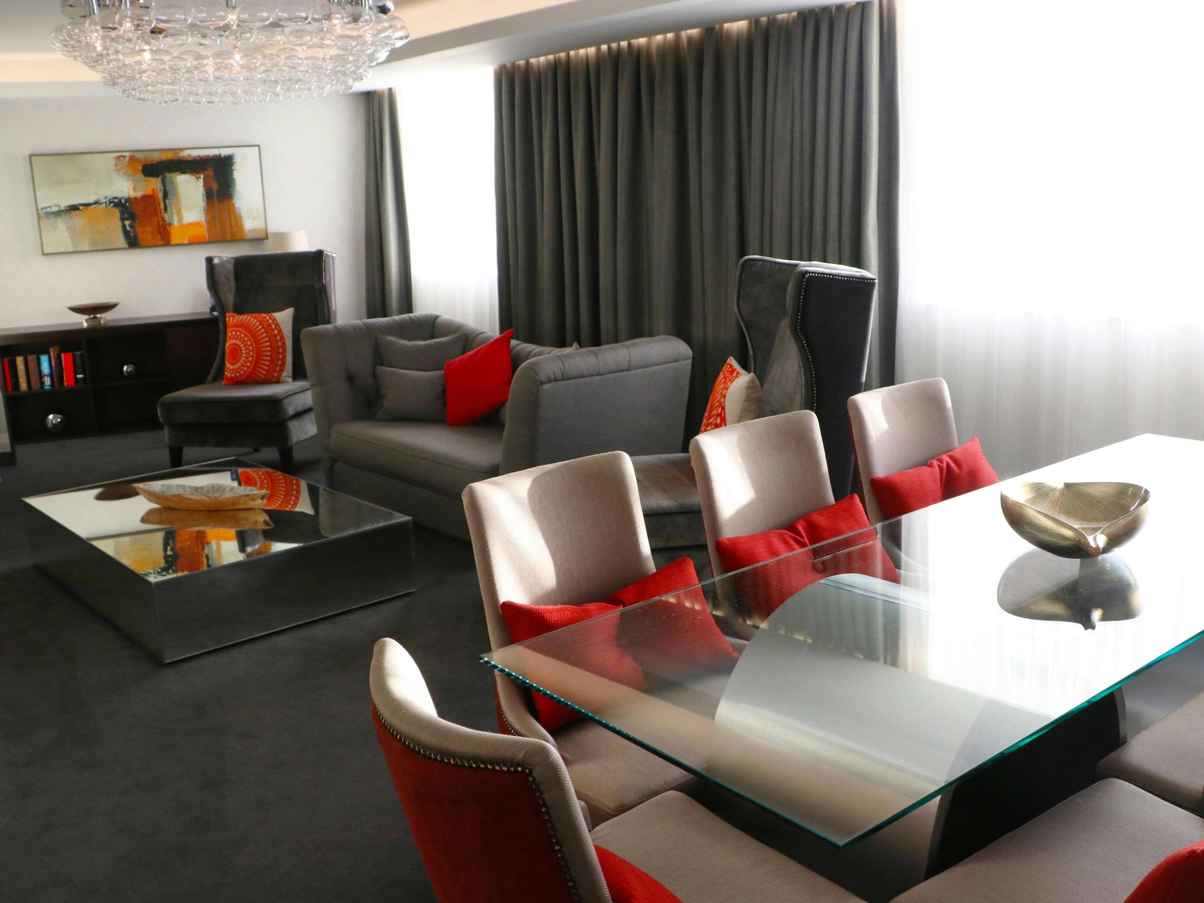 Park Regis Birmingham 55/77