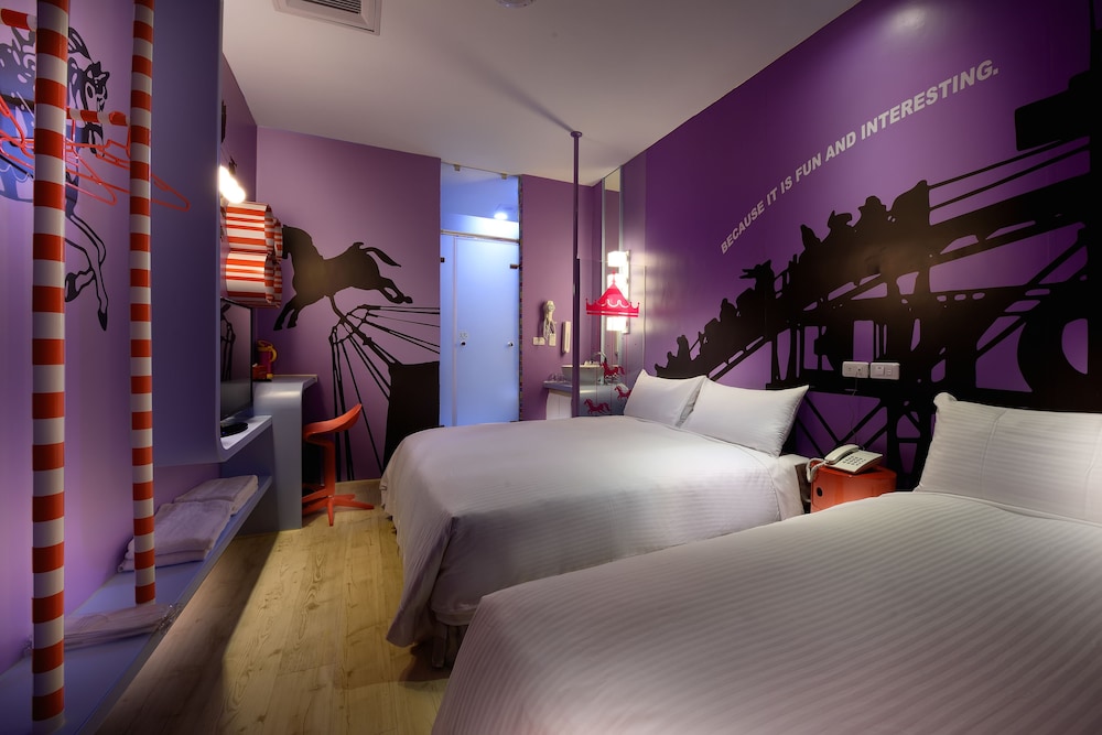 NL Concept Hotel 10/28