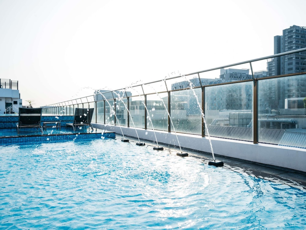 Mercure Singapore Tyrwhitt 49/78