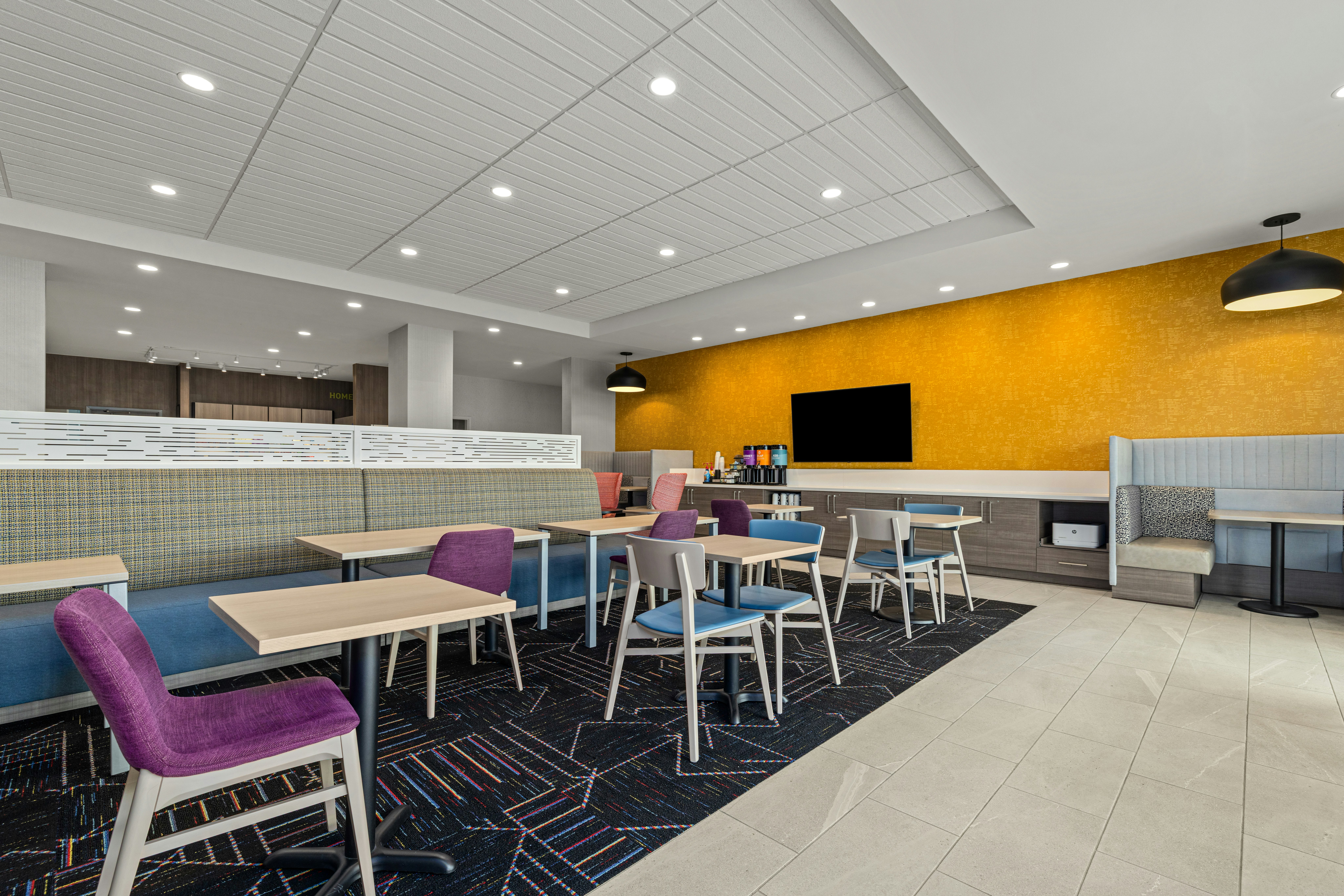 Home2 Suites by Hilton Lebanon 22/24