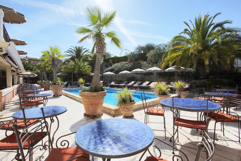 Hotel La Bastide De Valbonne 19/32