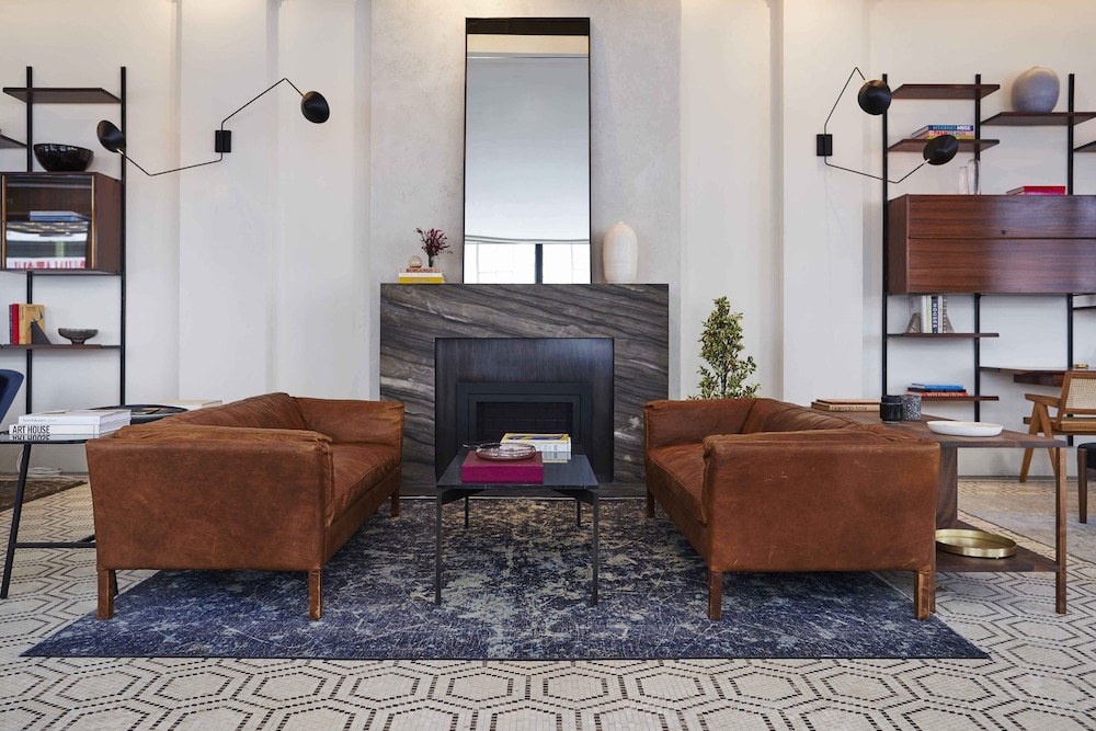 Walker Hotel Tribeca 41/51