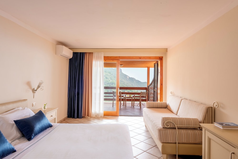 Hotel Torre Di Calapiccola 7/74
