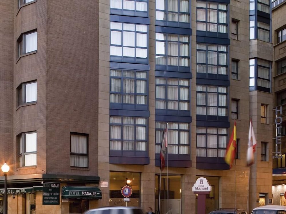 Hotel Don Manuel 4/52
