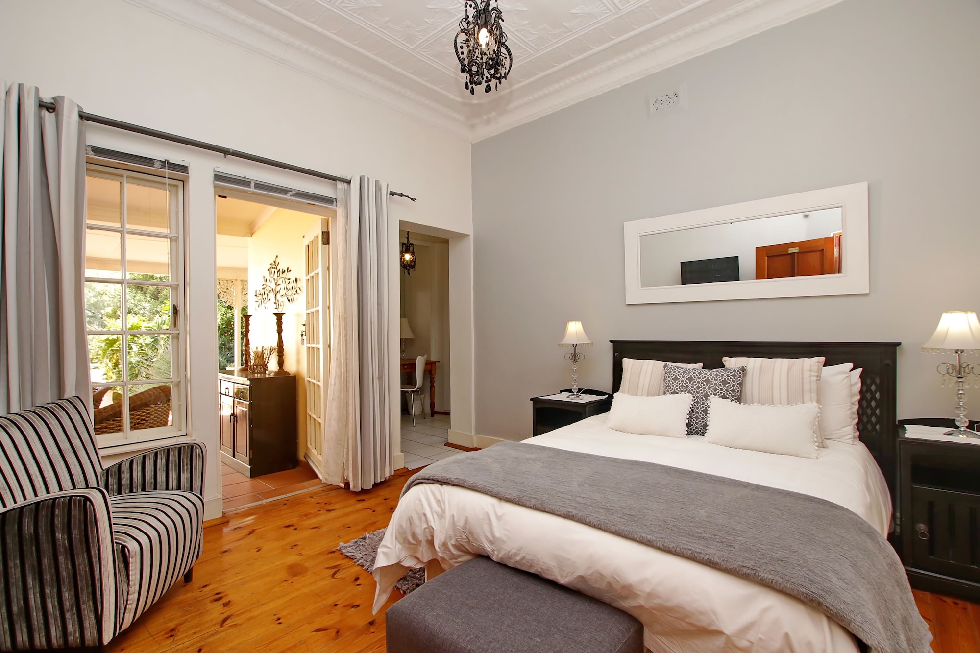 ECONOMY, DOUBLE BED
