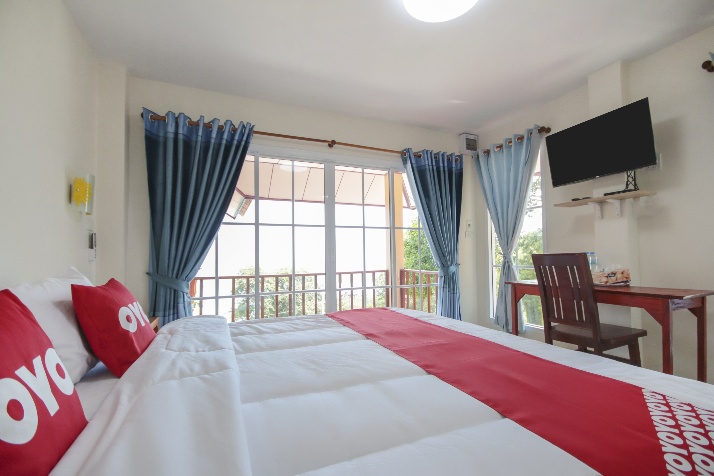 SUPERIOR, DOUBLE BED