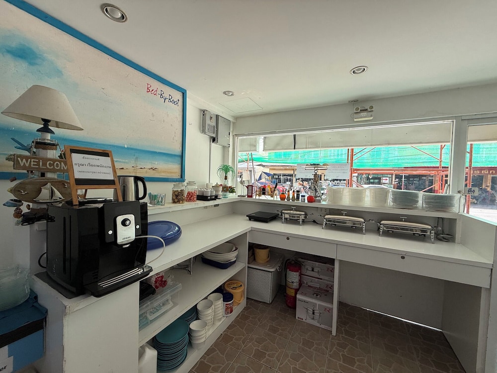 Bed By Boat Hotel & Apartment 47/60