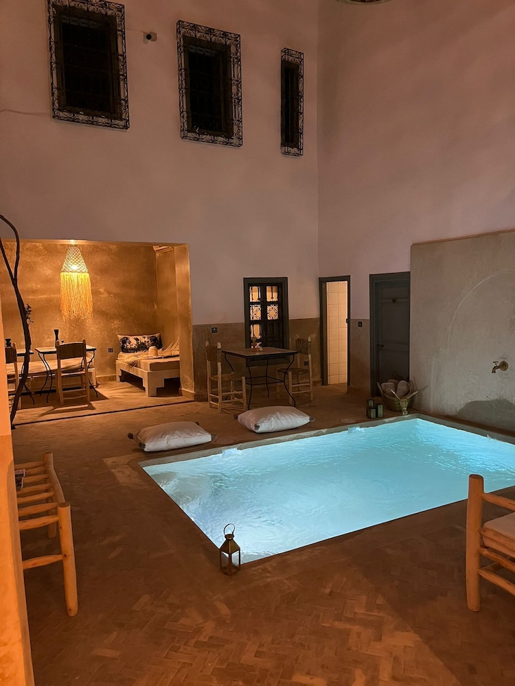 Riad Begonville 29/54