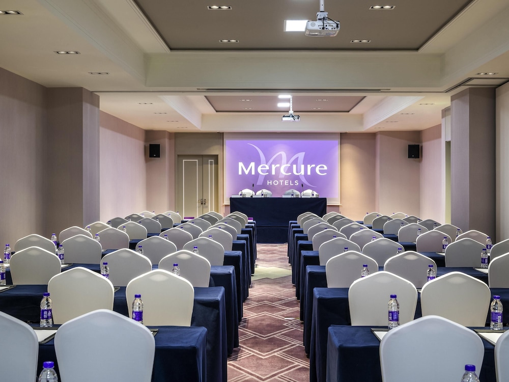 Mercure Hangzhou Xixi Future Tech City 51/59