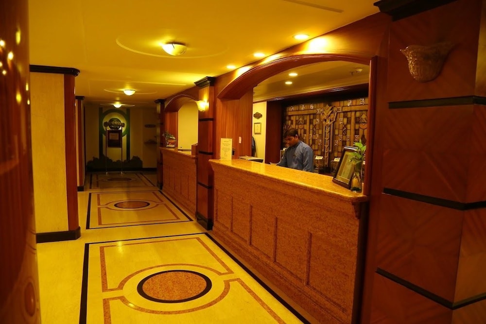 Kences, Tirupati 6/24