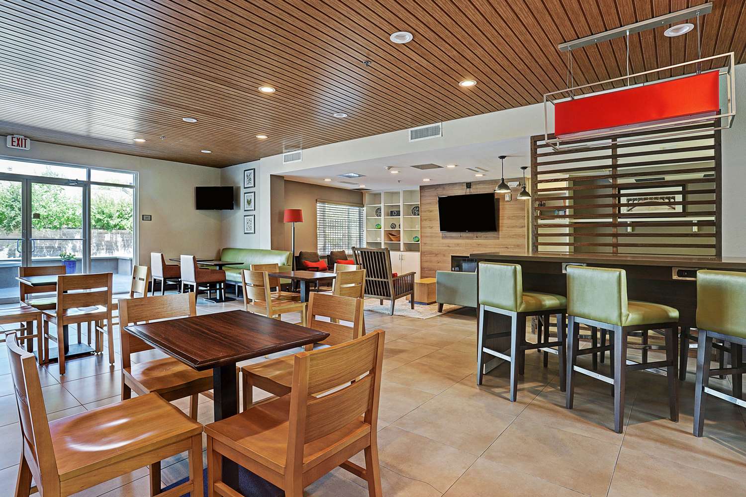 Ramada by Wyndham Houston Westchase 7/10