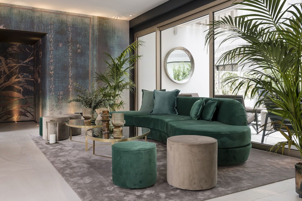 We Me Suite Hotel 30/46