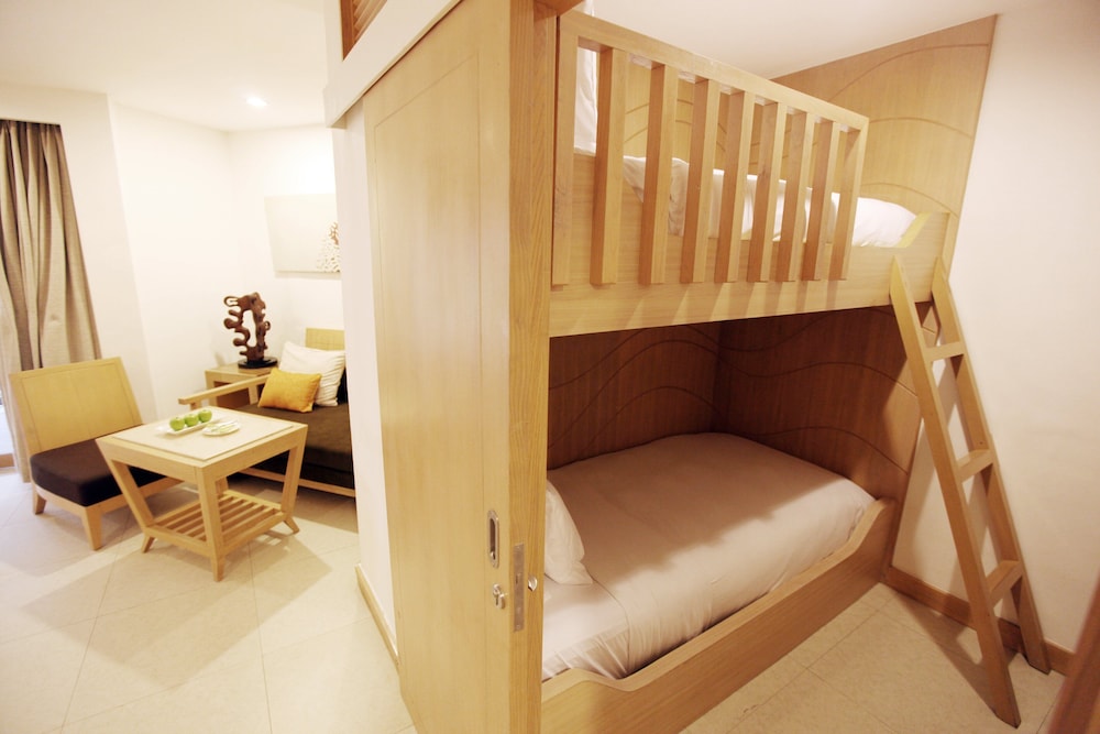 HOLIDAY INN RESORT BARUNA BALI 20/78