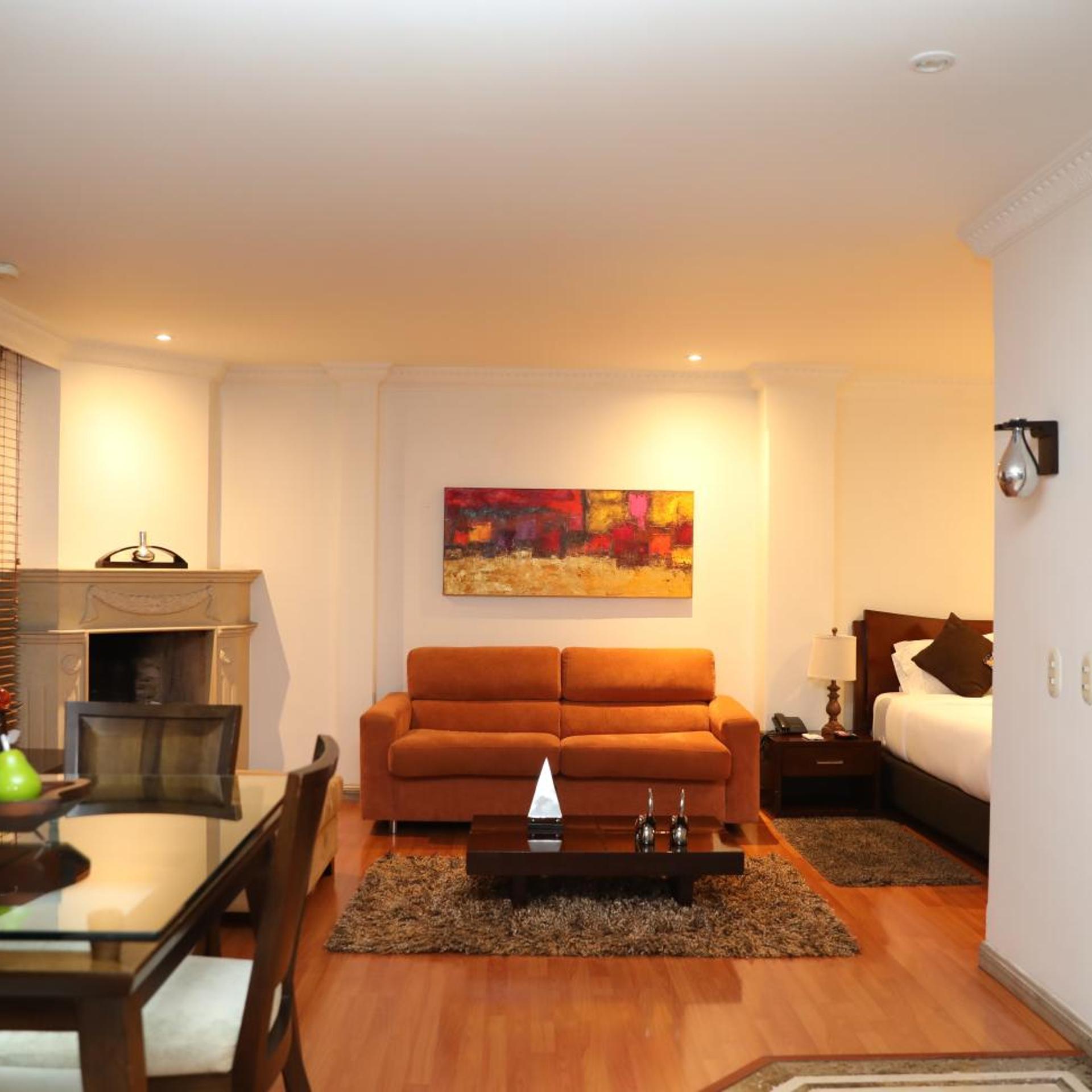 Suites 108 38/55