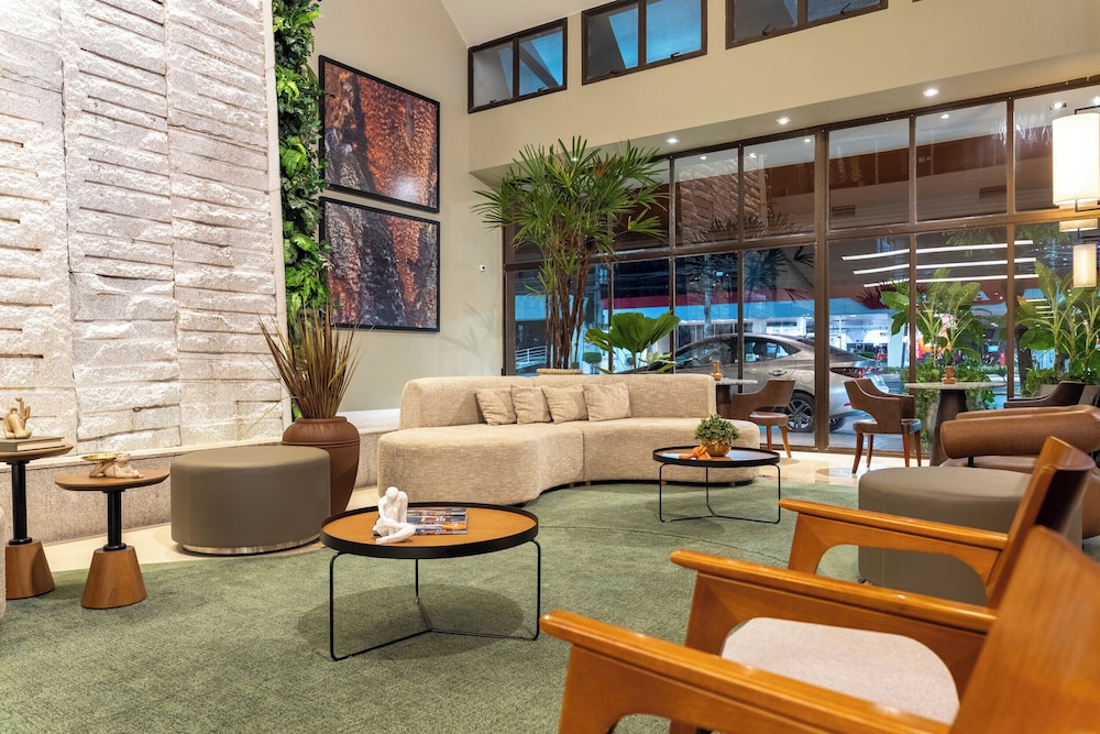 Hotel Deville Prime Cuiaba 55/86