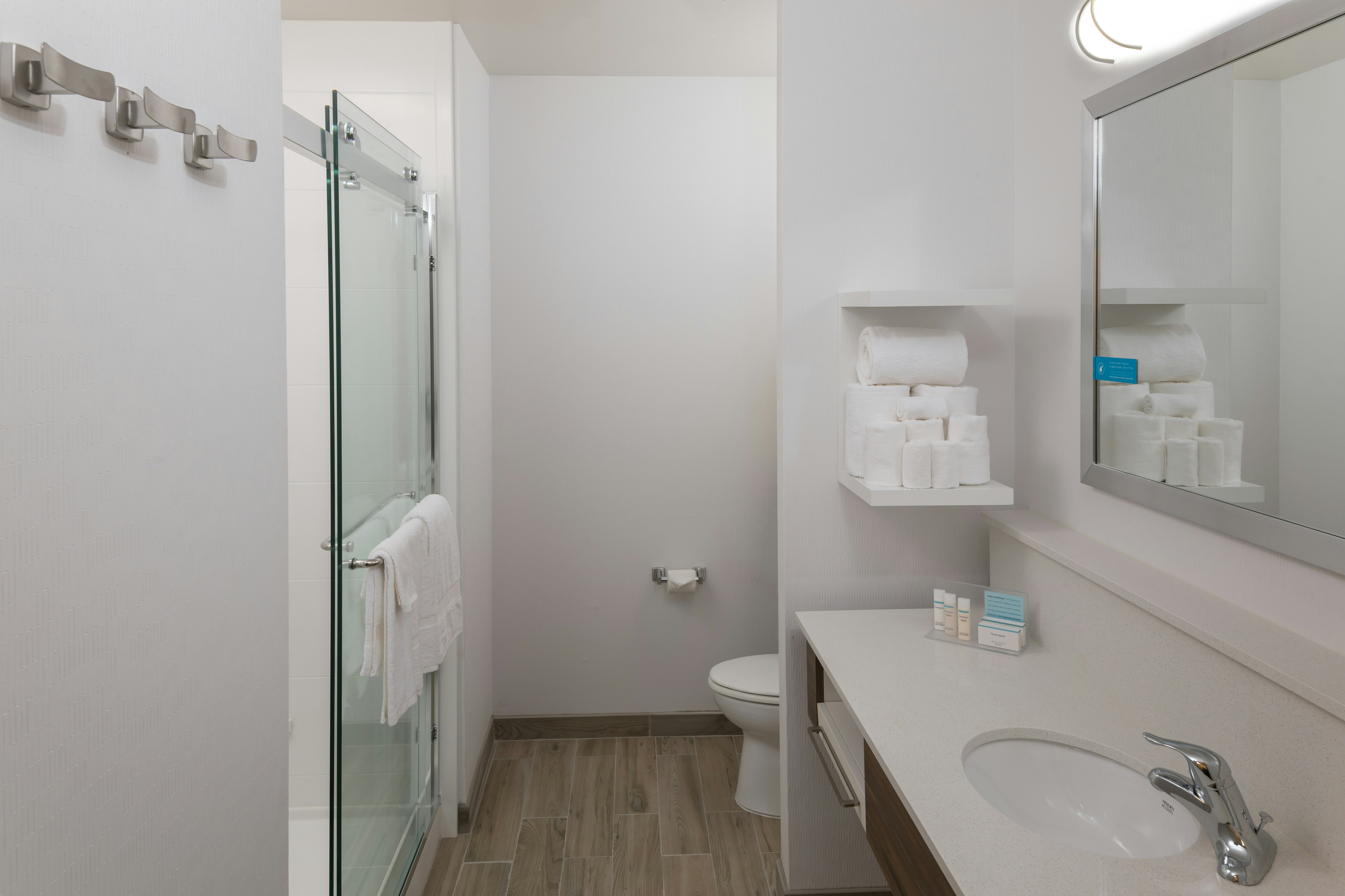 Hampton Inn Suites Asheville Biltmore Village 56/58