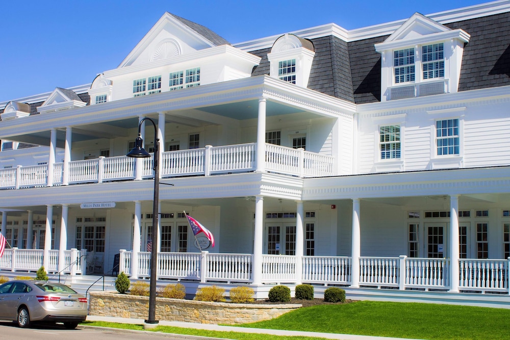 Mills Park Hotel 3/50