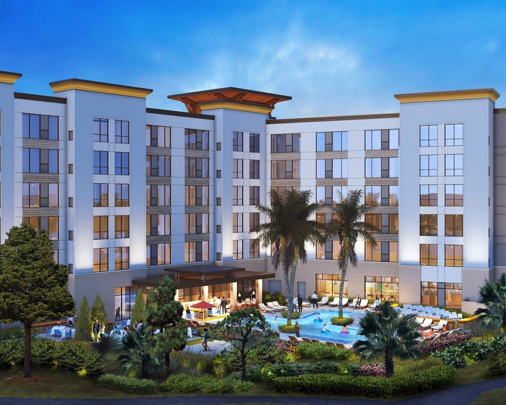 Hyatt House Destin 4/50