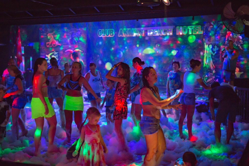 Club Akman Beach Hotel 34/50