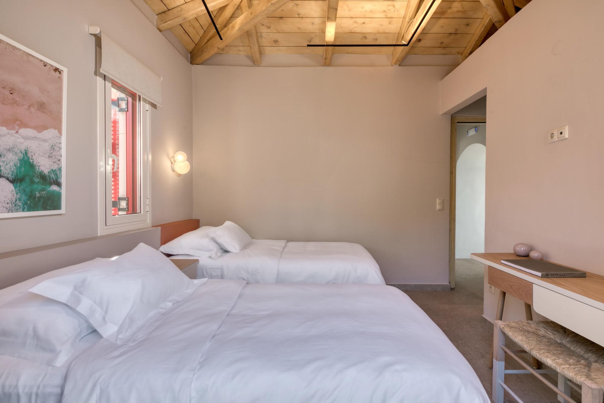 RESIDENCE, PRIVATE HEATED POOL