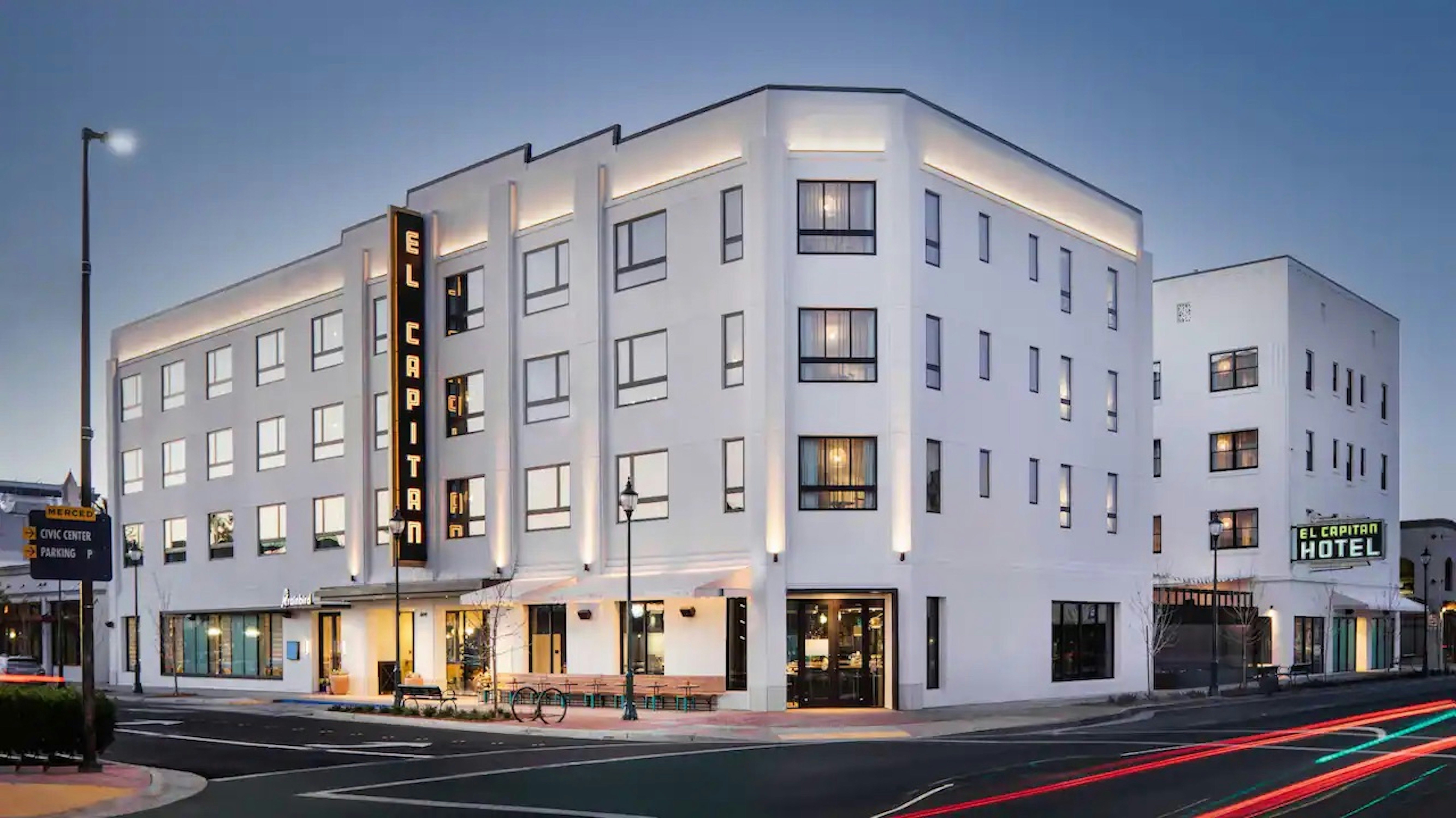 El Capitan Hotel 3/50