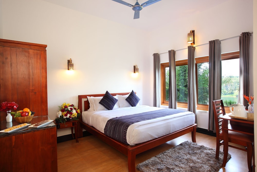 Arayal Resorts: A Unit of Sharoy Resort 14/49
