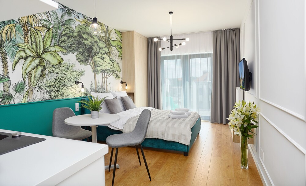 NATURE, APARTMENT