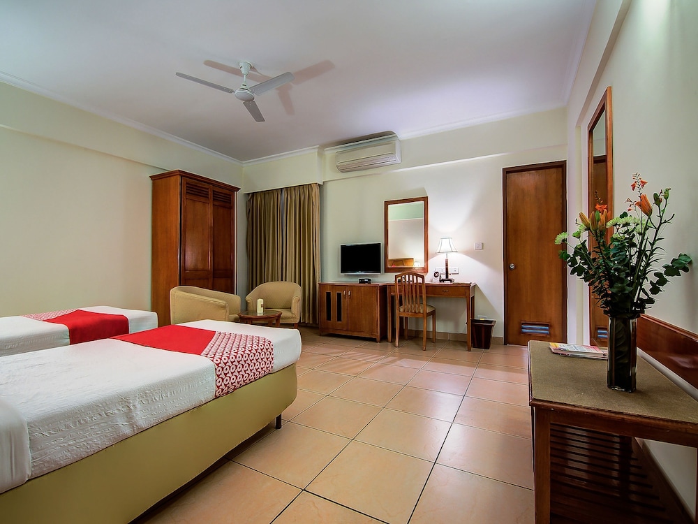 Sai Vishram Business Hotel 15/50