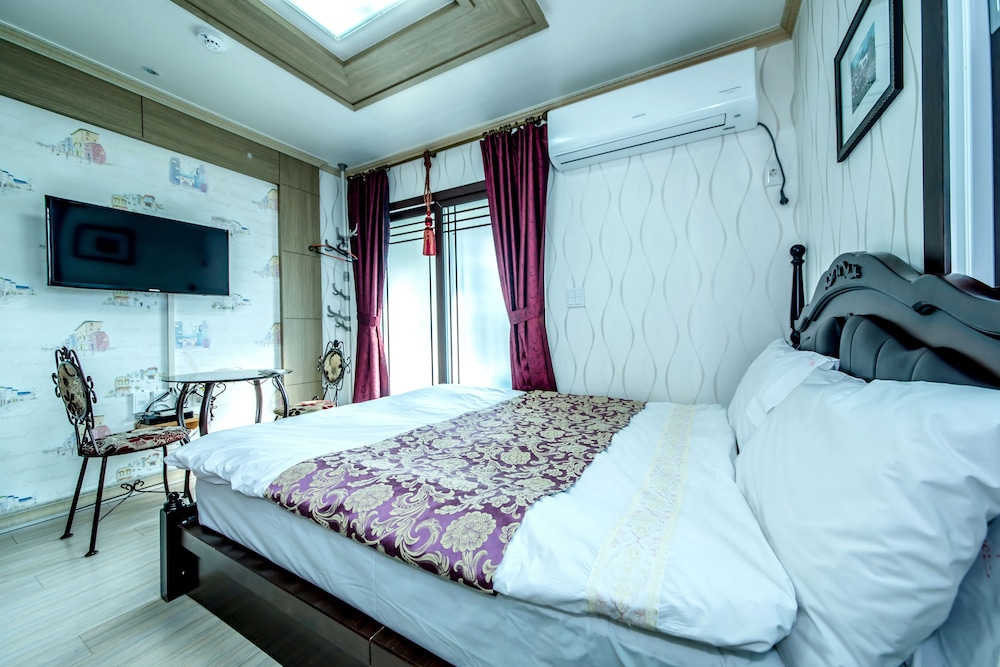 Jungmun Jejuhue Pension 10/44
