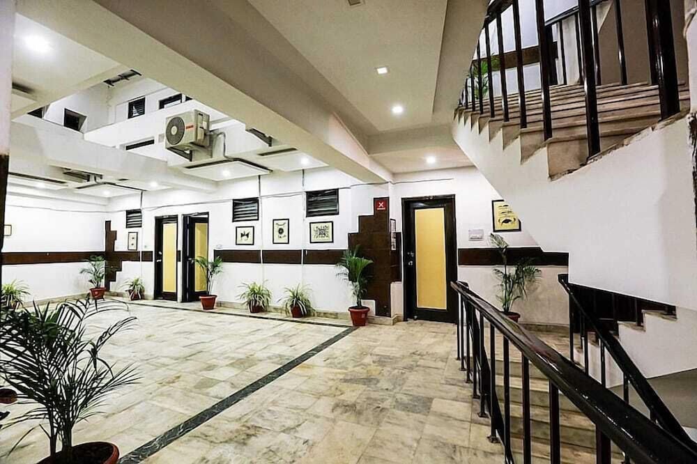 PATHIK HOTEL 3/32