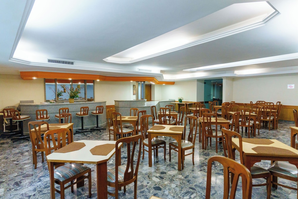 Hotel Augusta Boulevard 43/55
