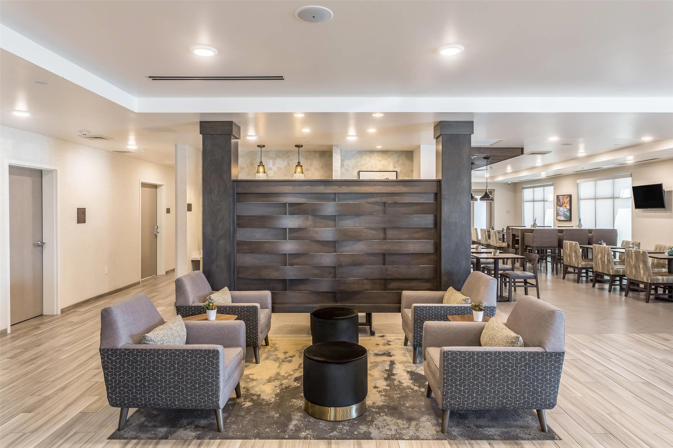 Comfort Inn & Suites Salt Lake City Airport 15/20