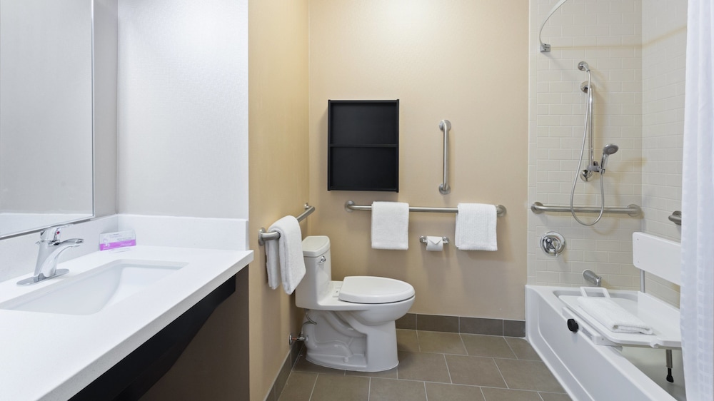 Candlewood Suites GROVE CITY - OUTLET CENTER 15/43
