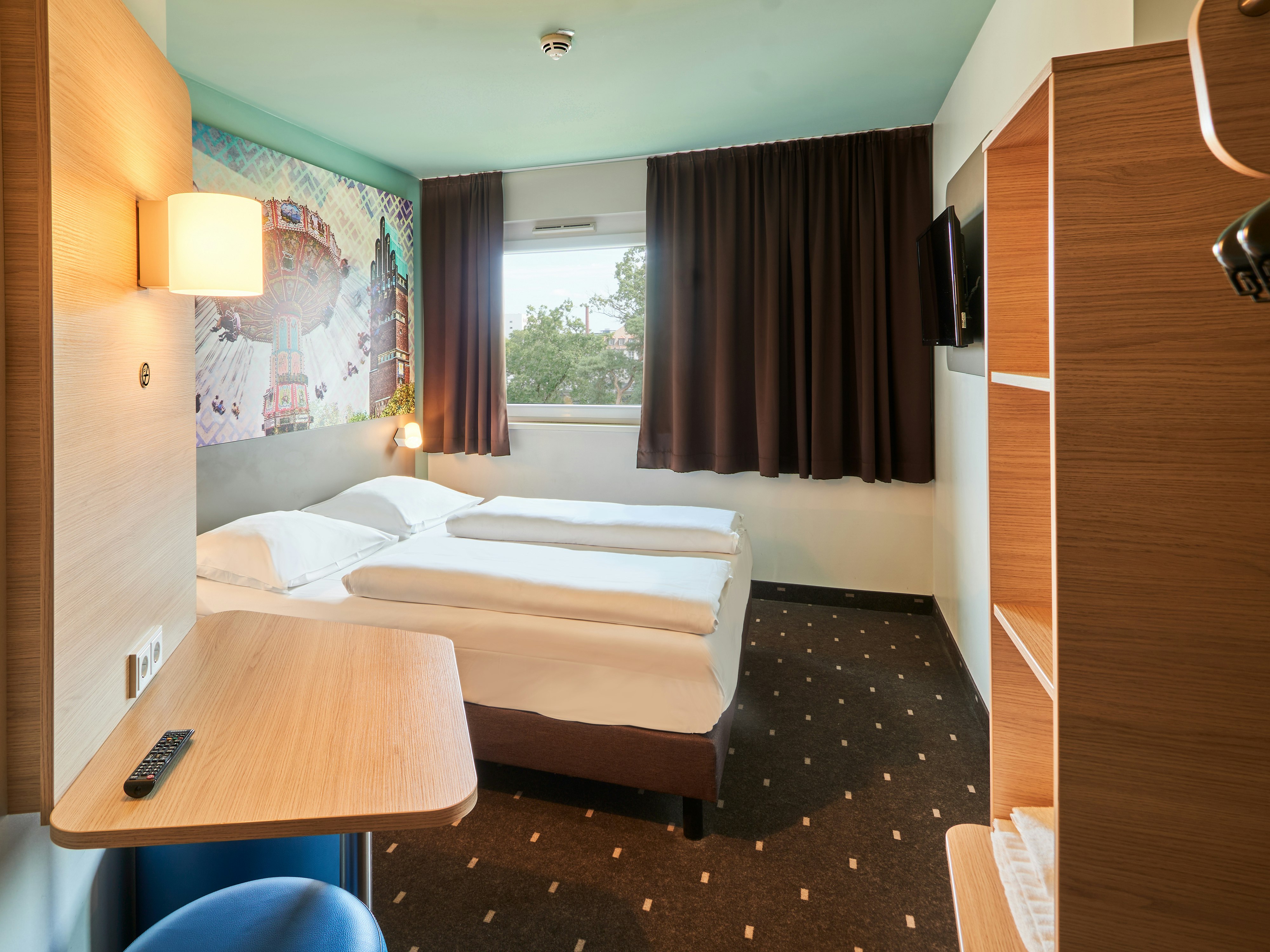 B&B Hotel Darmstadt 23/32