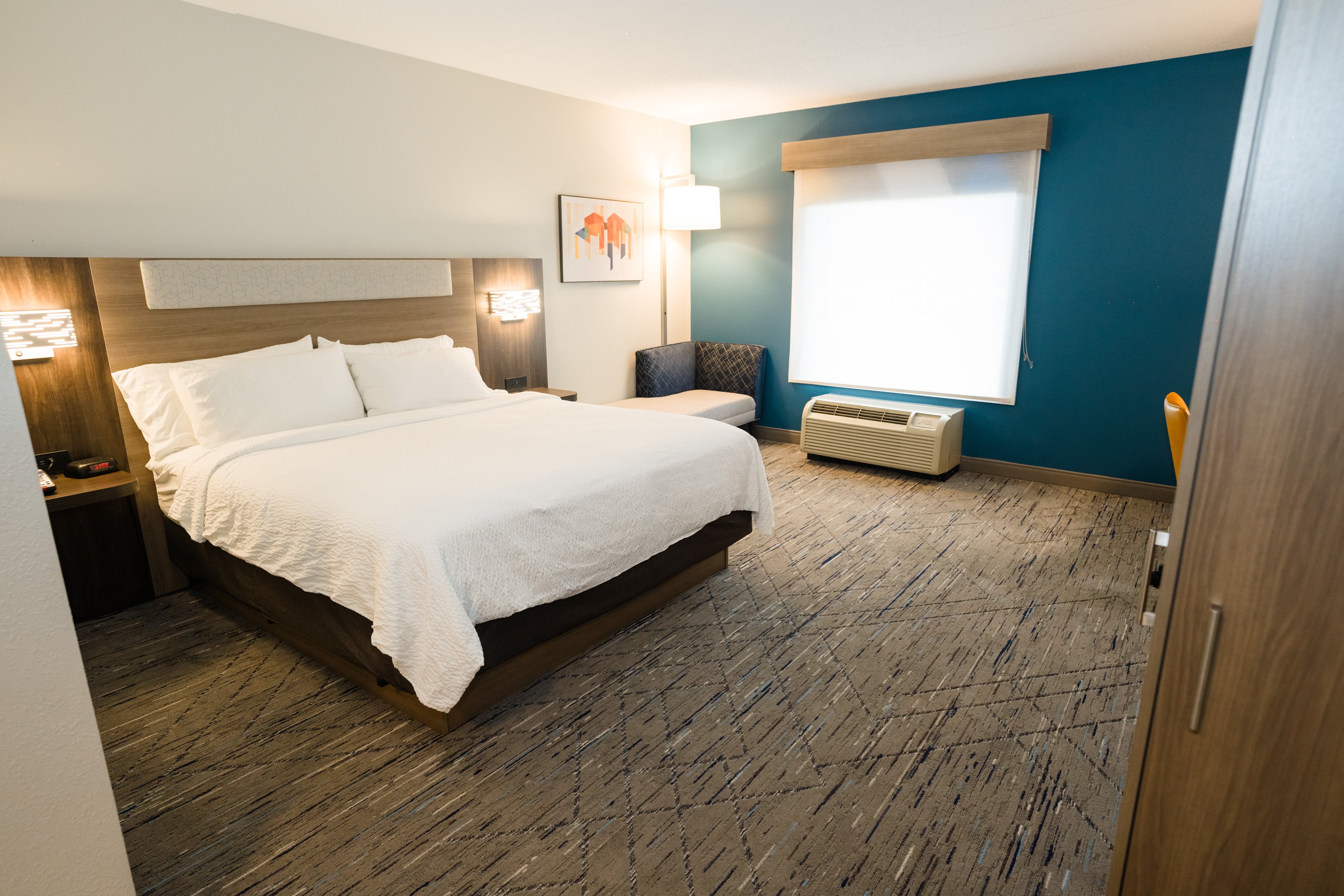 Holiday Inn Express Hotel Suites Kodak East Sevierville 32/64