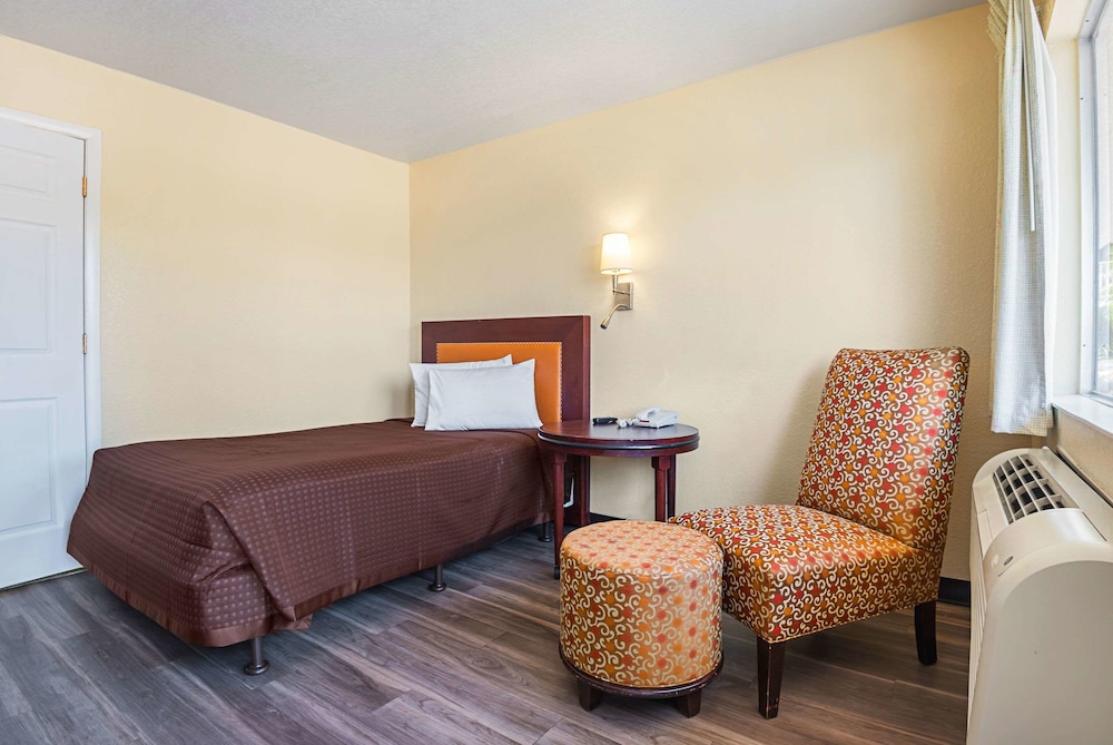 Rodeway Inn Kissimmee Maingate West 31/38