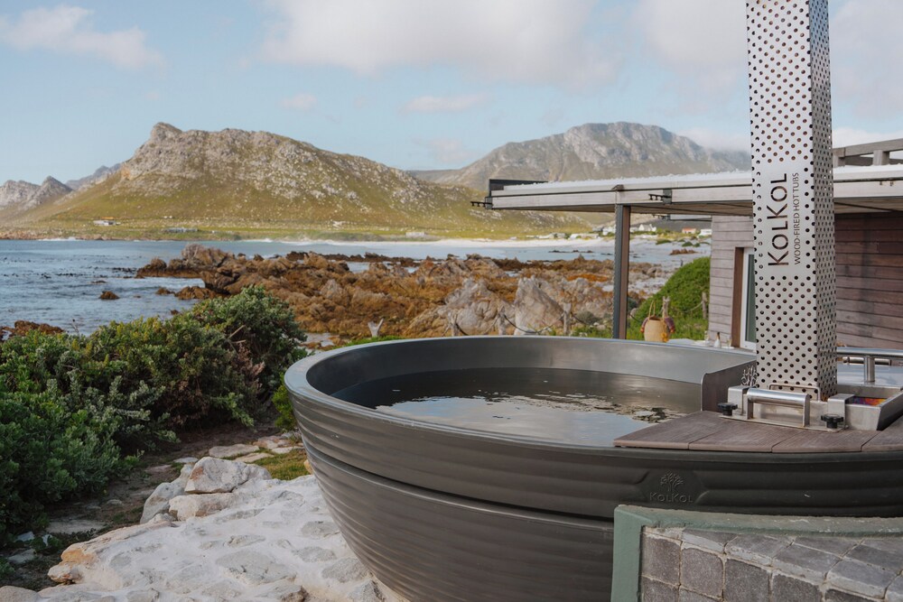 Pringle Bay Beach House by Cape Summer Villas 27/32